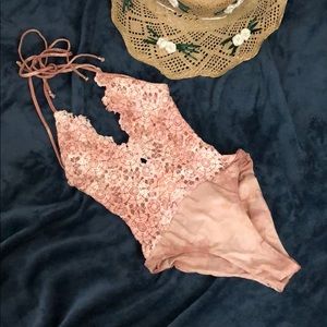 Summer sale!! Blue life reversible crochet 👙🏖🌺